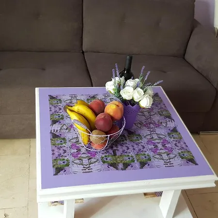 Lavanda Aparthotel 3*