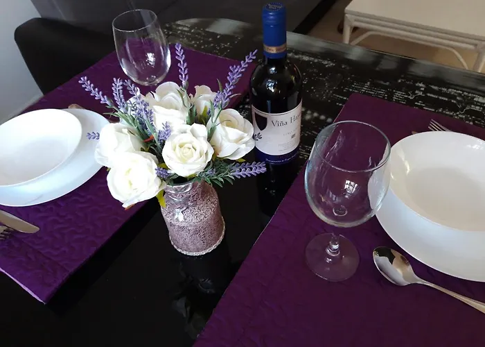 Lavanda Lägenhetshotell 3*